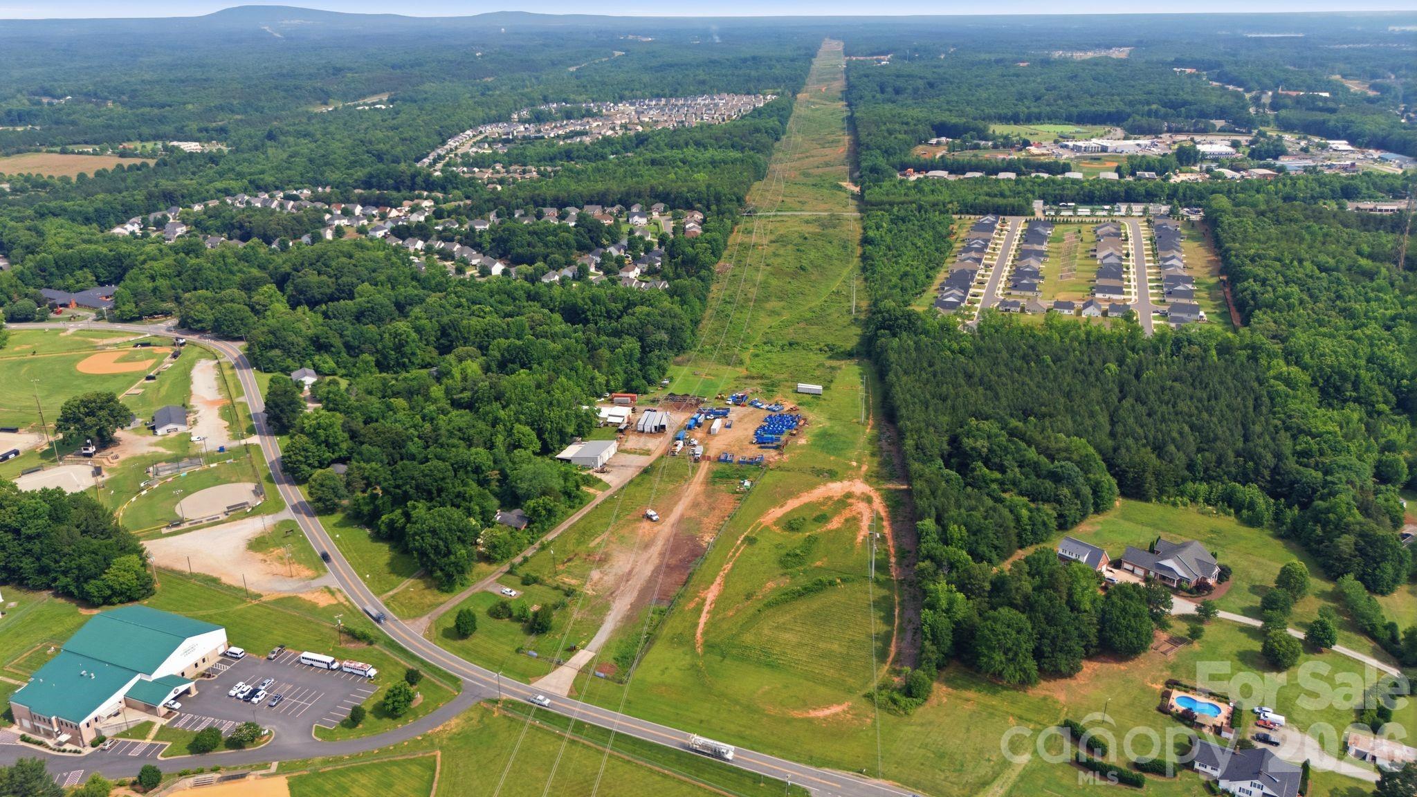 8167 Optimist Club Road Denver, NC 28037 - Photo 5 of 19