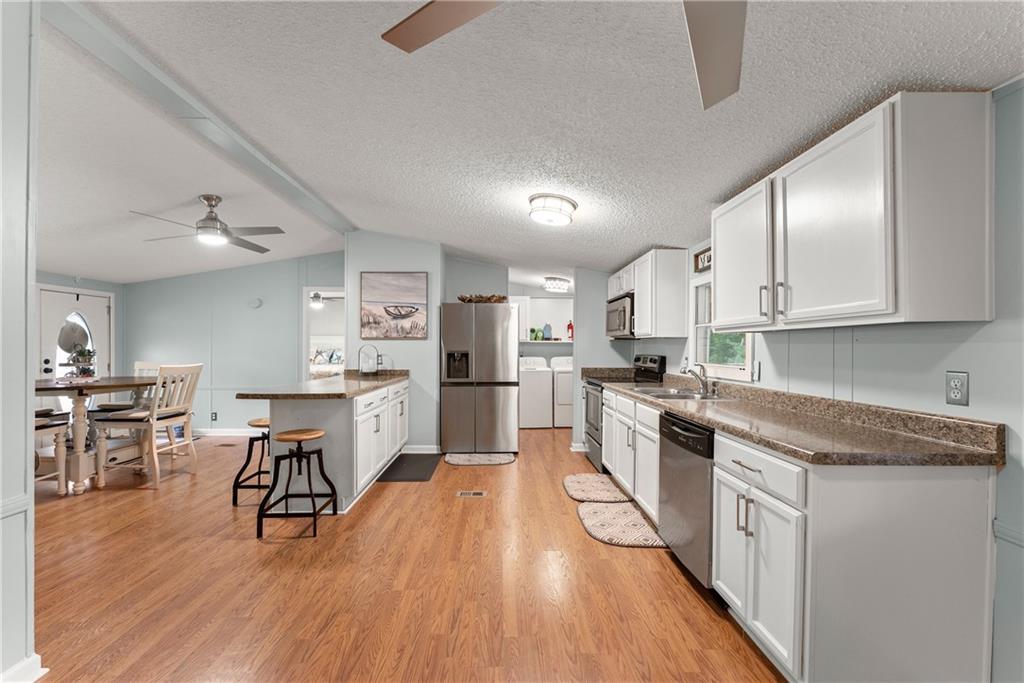 679 Suttles Road Martin, GA 30557 - Photo 15 of 29