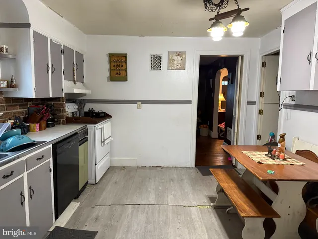 $133,500 | 208 Woodward Avenue, Lock Haven, PA 17745