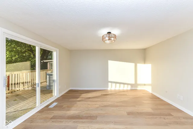 $369,990 | 11802 Wainwright Boulevard, Fishers, IN 46038