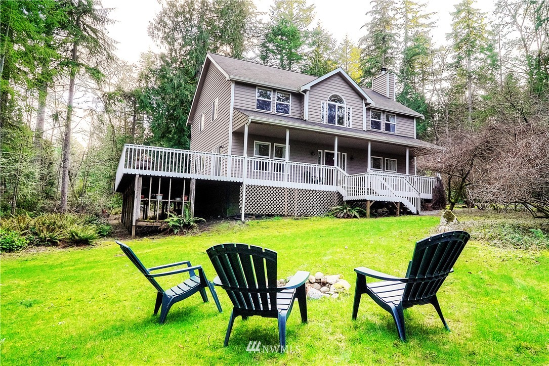 23224 Landers Road Southwest Vashon, WA 98070 - Photo 2 of 25