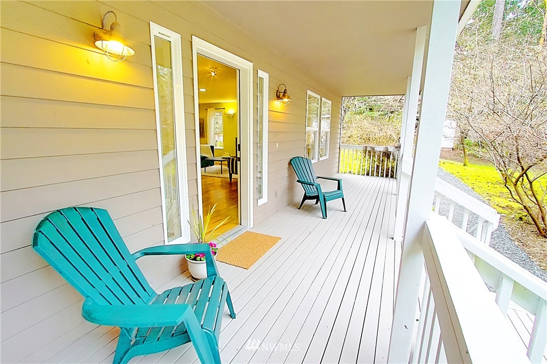 23224 Landers Road Southwest Vashon, WA 98070 - Photo 11 of 25