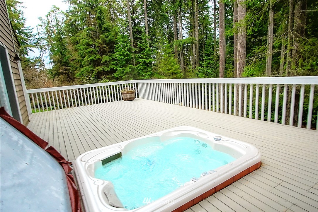 23224 Landers Road Southwest Vashon, WA 98070 - Photo 12 of 25