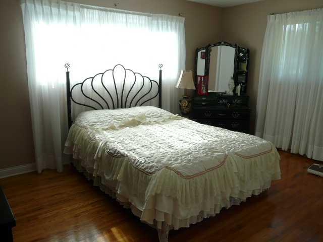 307 North Rangeline Road Anderson, IN 46012 - Photo 8 of 12 Gallery Image 8