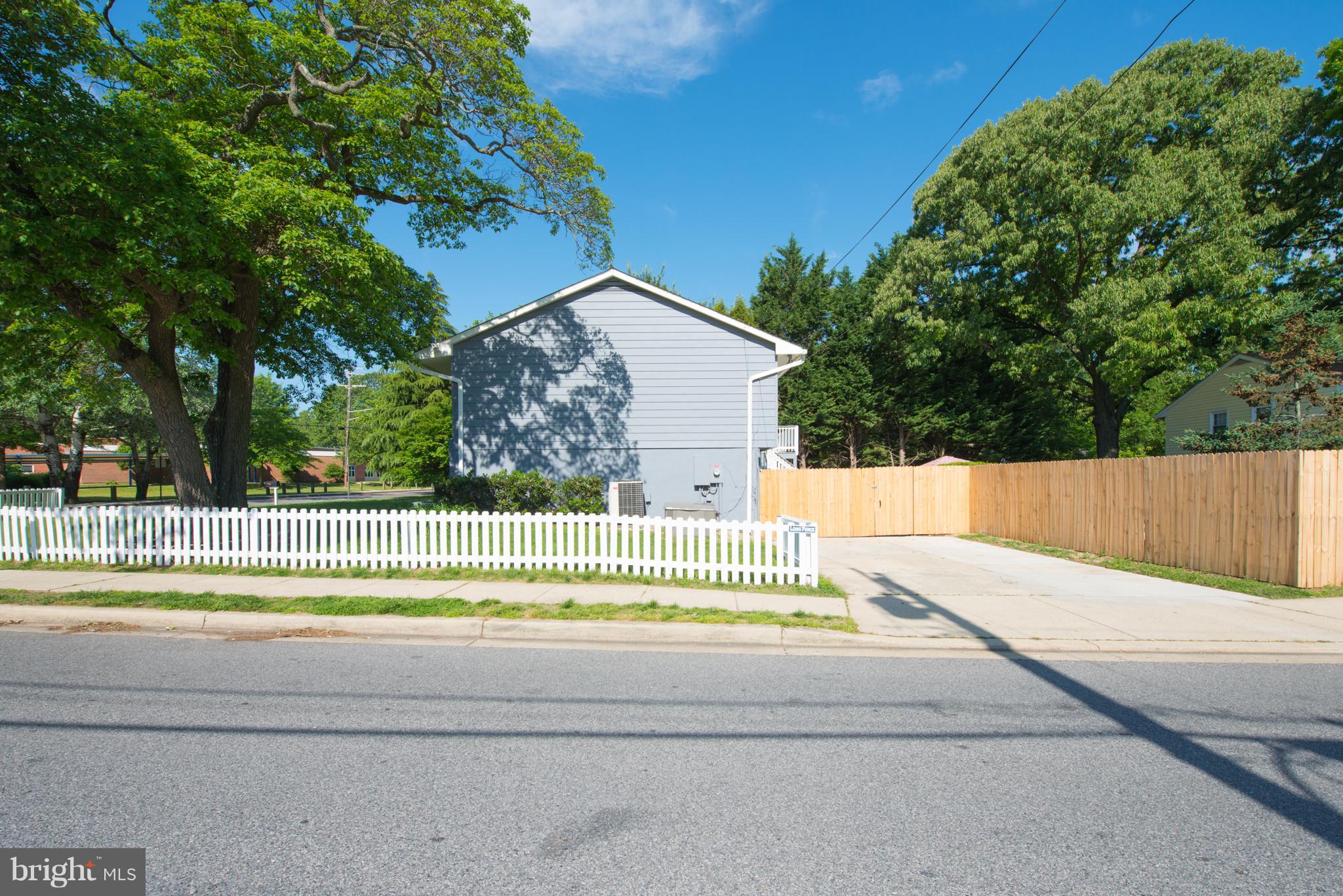 918 Blue Ridge Drive Annapolis, MD 21409 - Photo 21 of 30 Off-street parking for two vehicles