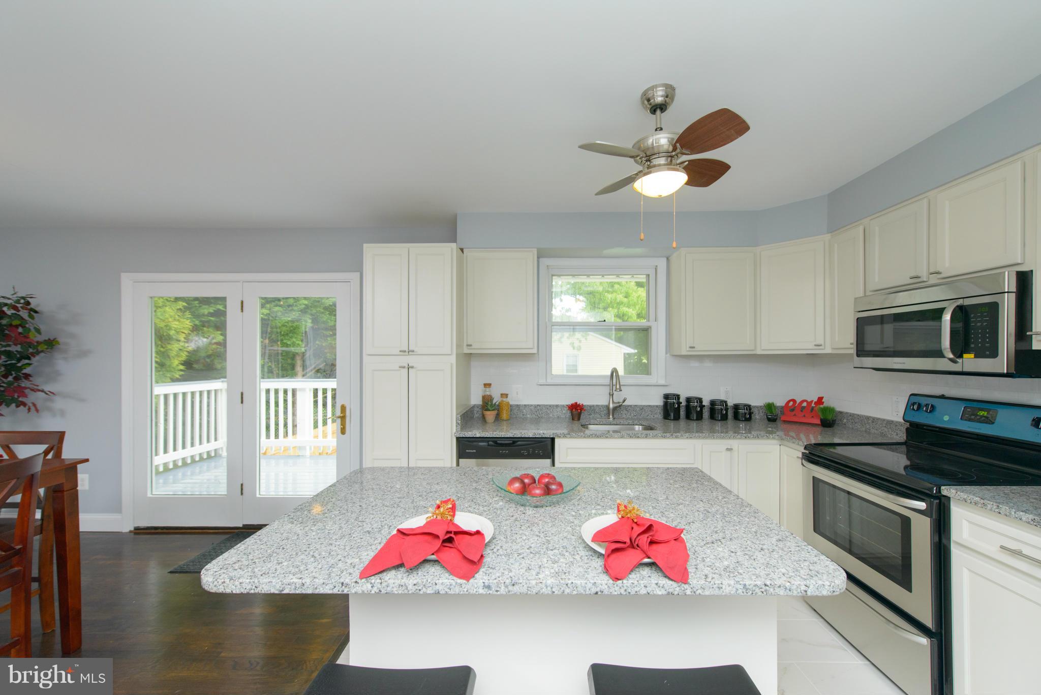 918 Blue Ridge Drive Annapolis, MD 21409 - Photo 7 of 30 Kitchen