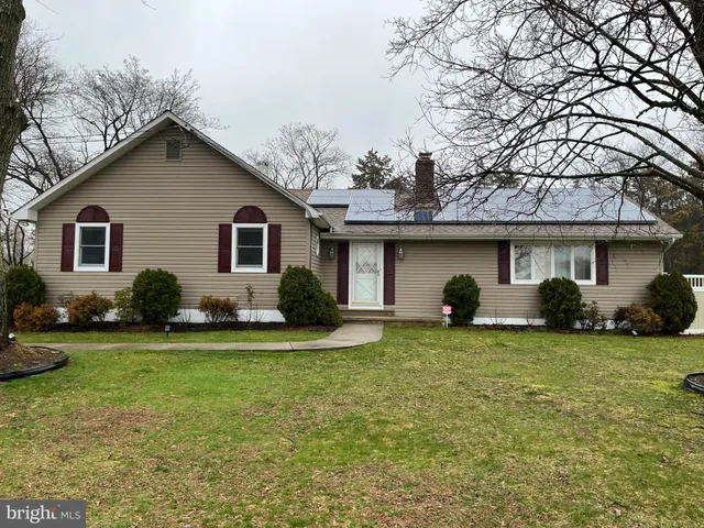 $3,300 | 125 Davis Avenue, Sicklerville, NJ 08081