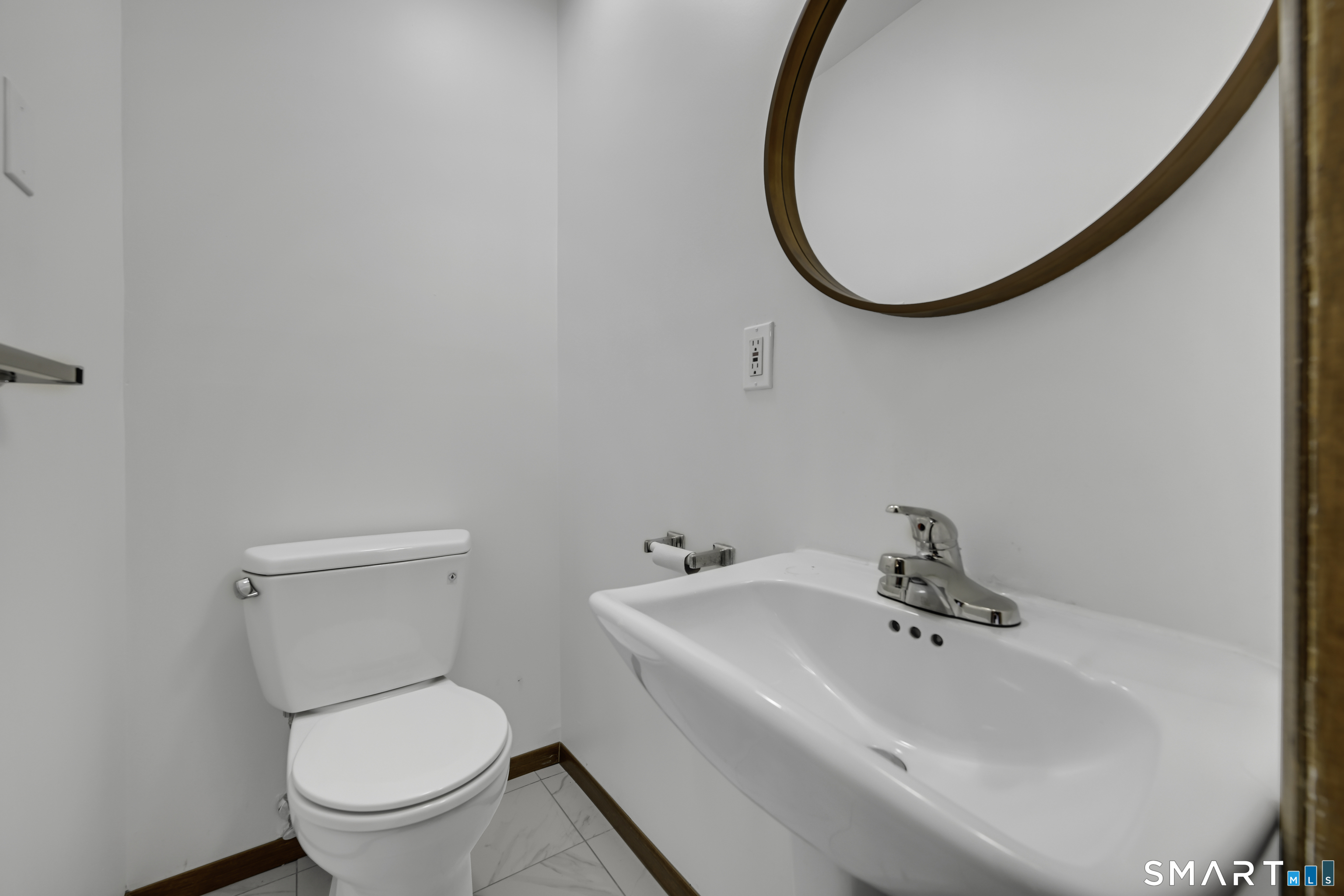 27 Cottonwood Road, Unit 27 Newington, CT 06111 - Photo 9 of 27
