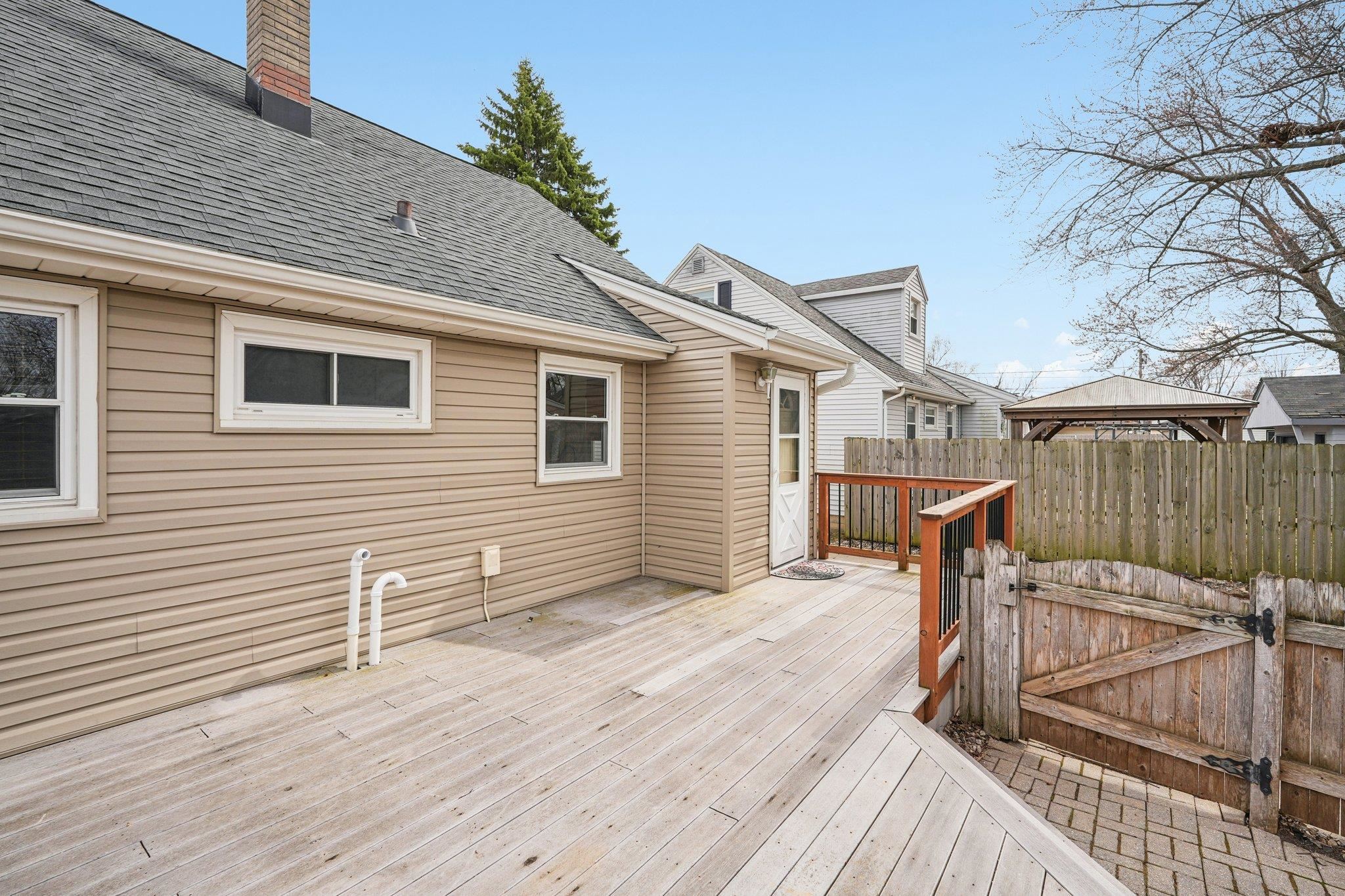 3439 South 80th Street Milwaukee, WI 53219 - Photo 33 of 53