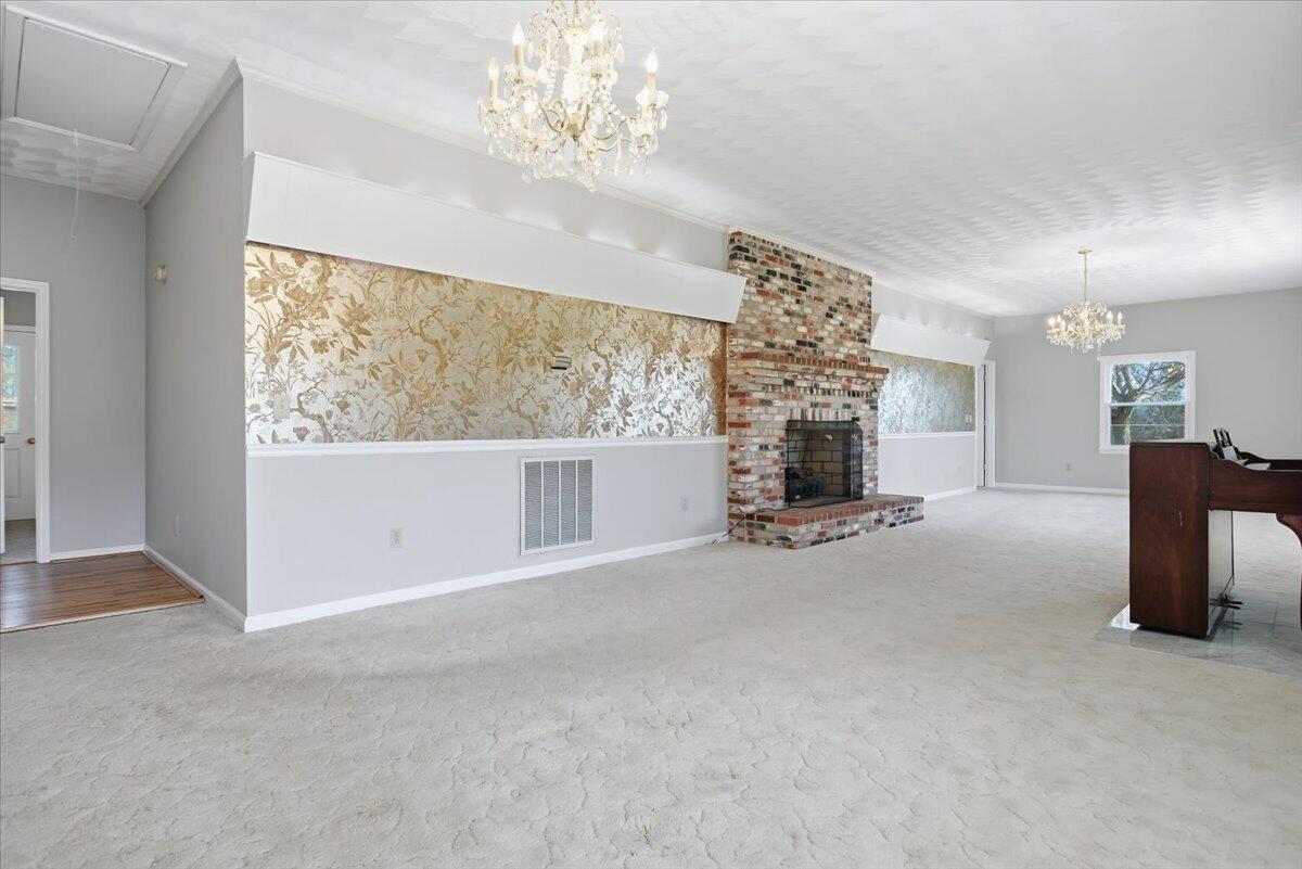 5585 Bent Mountain Road Roanoke, VA 24018 - Photo 13 of 53 15-5885 Bent Mt Rd-15