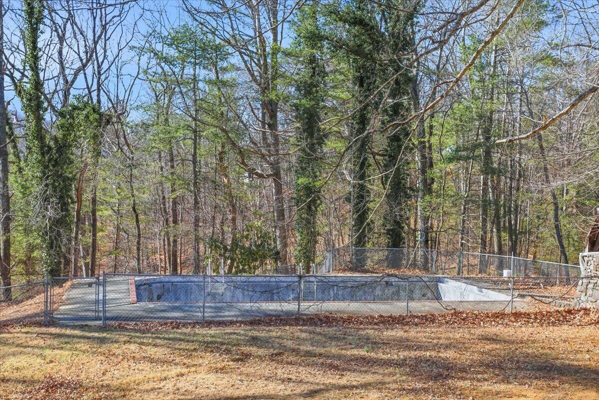 5585 Bent Mountain Road Roanoke, VA 24018 - Photo 41 of 53 50-5885 Bent Mt Rd-50