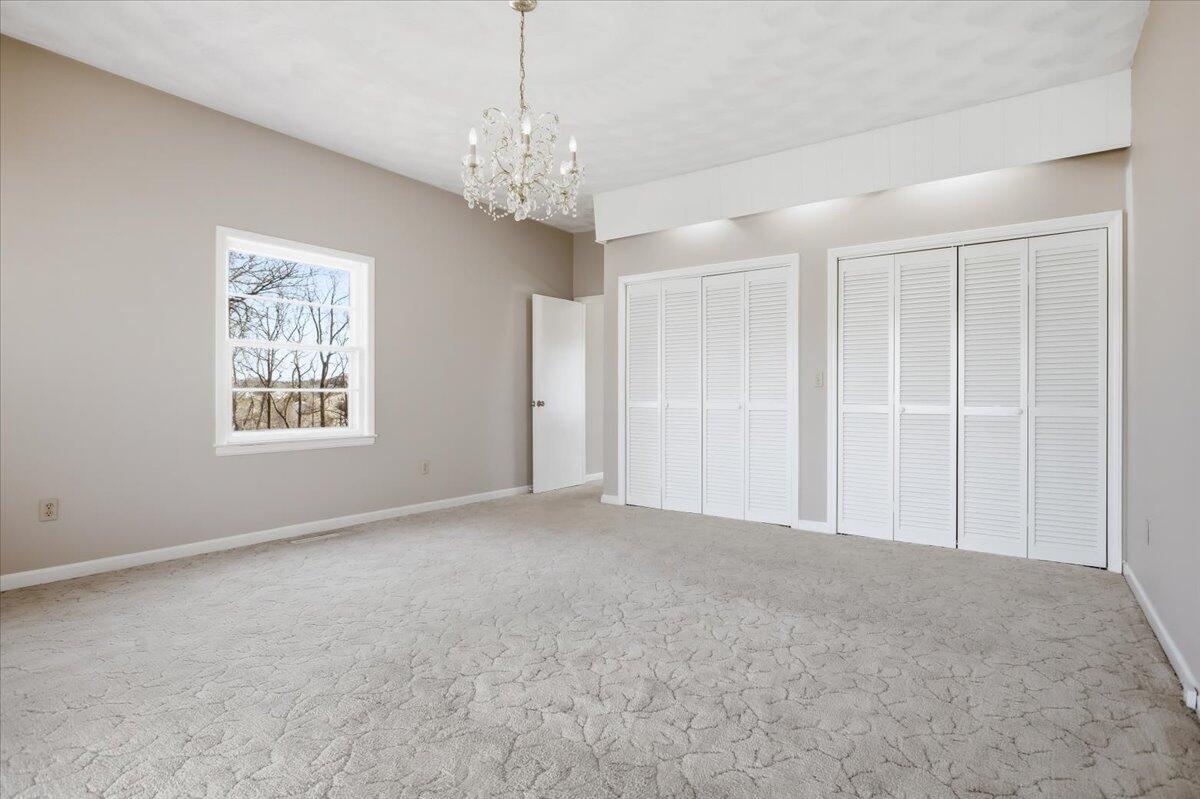 5585 Bent Mountain Road Roanoke, VA 24018 - Photo 9 of 53 10-5885 Bent Mt Rd-10