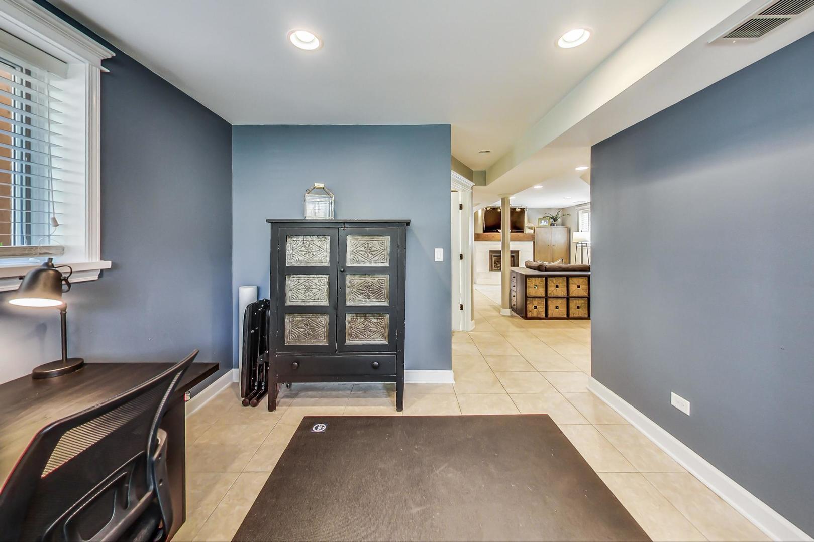 4133 North Kenneth Avenue Chicago, IL 60641 - Photo 41 of 54