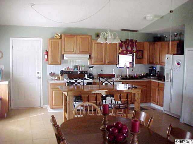 1063 Hay Row Road Clover, SC 29710 - Photo 3 of 13 Gallery Image 3