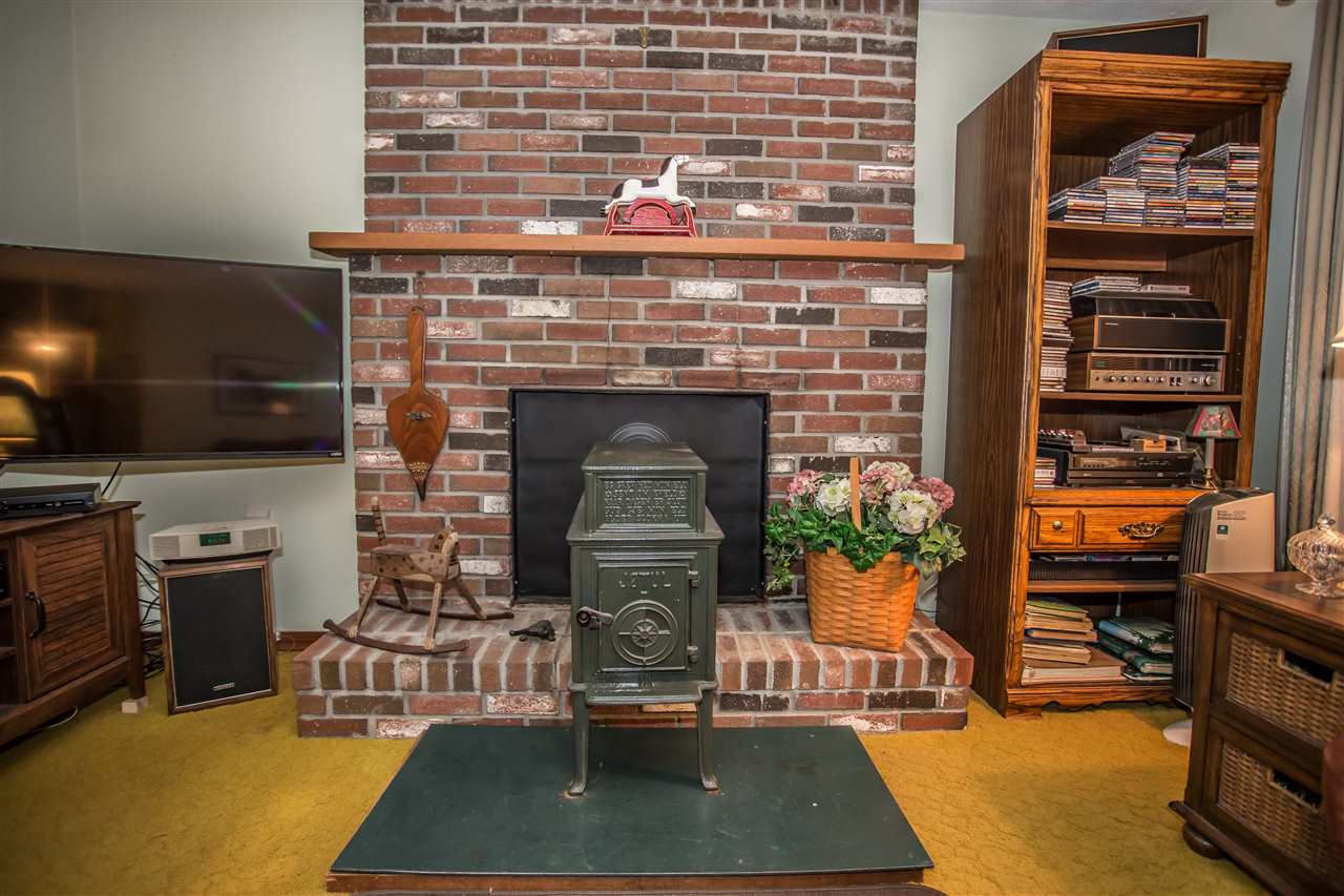 437 Main Street Rindge, NH 03461 - Photo 4 of 27