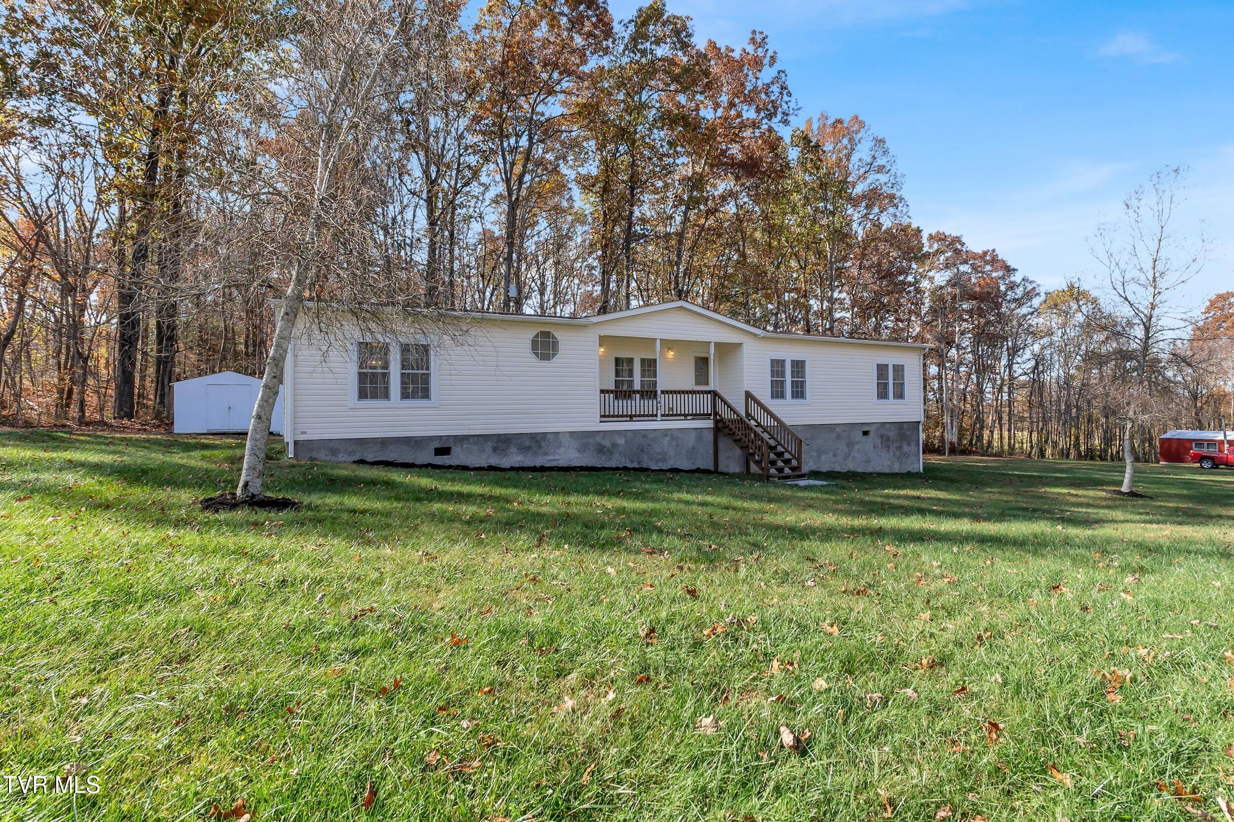 540 Government Road Bristol, TN 37620 - Photo 3 of 39 3_arw05364