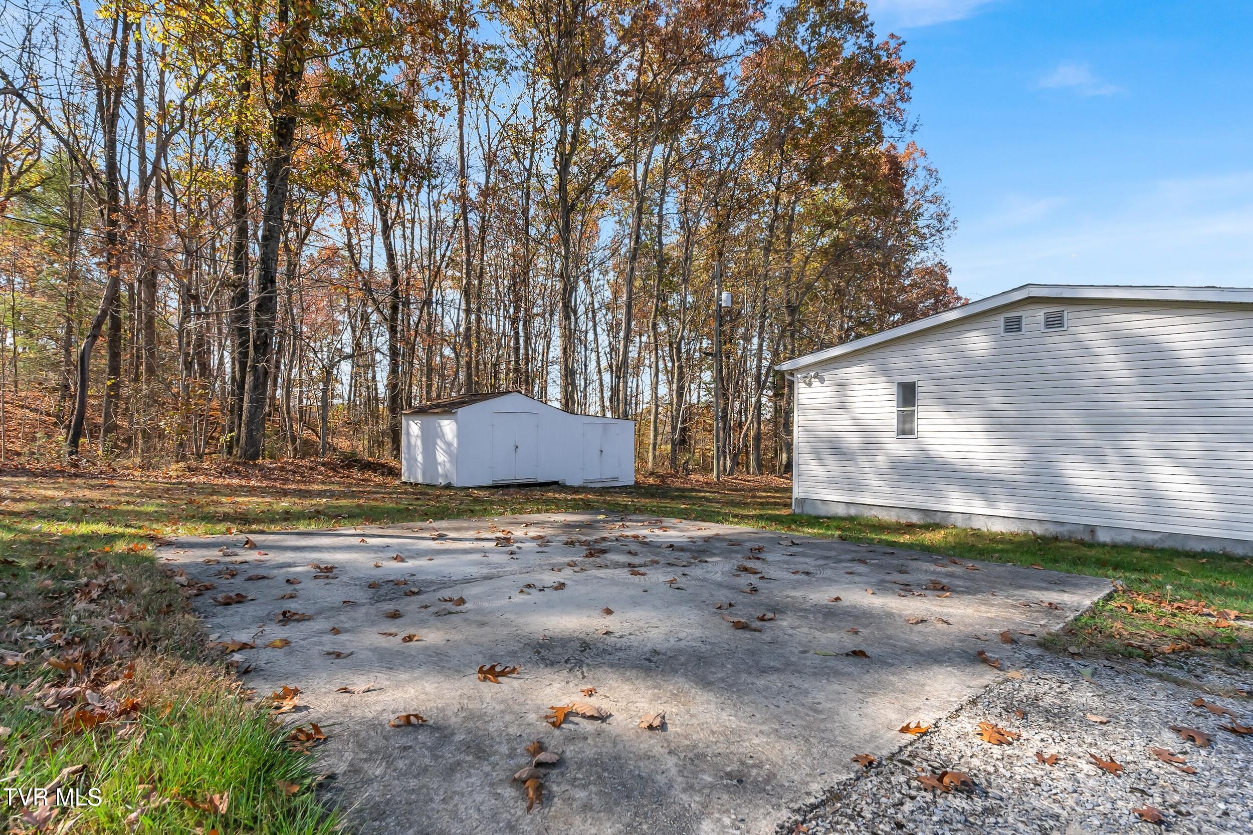 540 Government Road Bristol, TN 37620 - Photo 33 of 39 33_arw05463