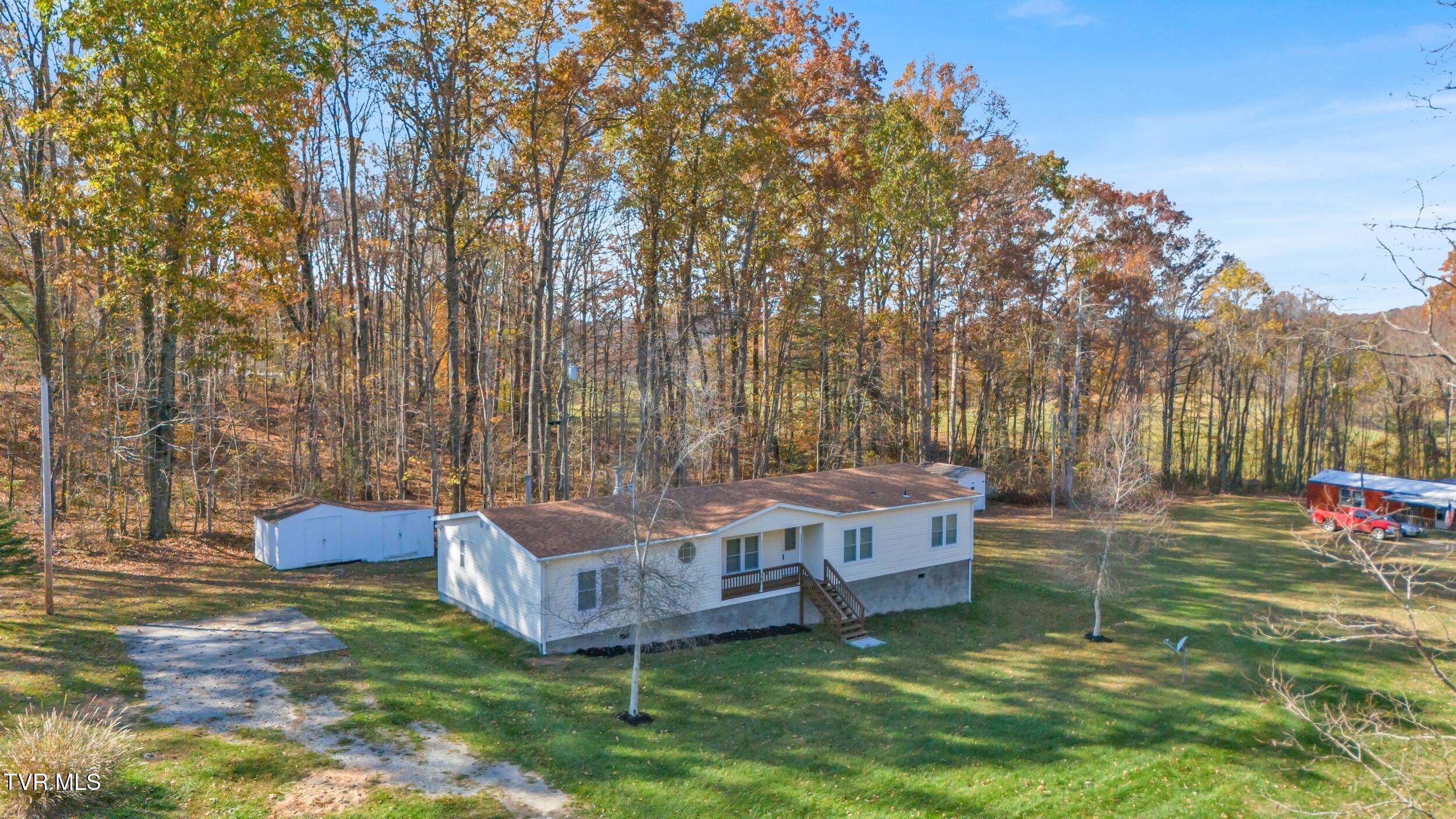 540 Government Road Bristol, TN 37620 - Photo 34 of 39 34_dji_20241107123714_0291_d