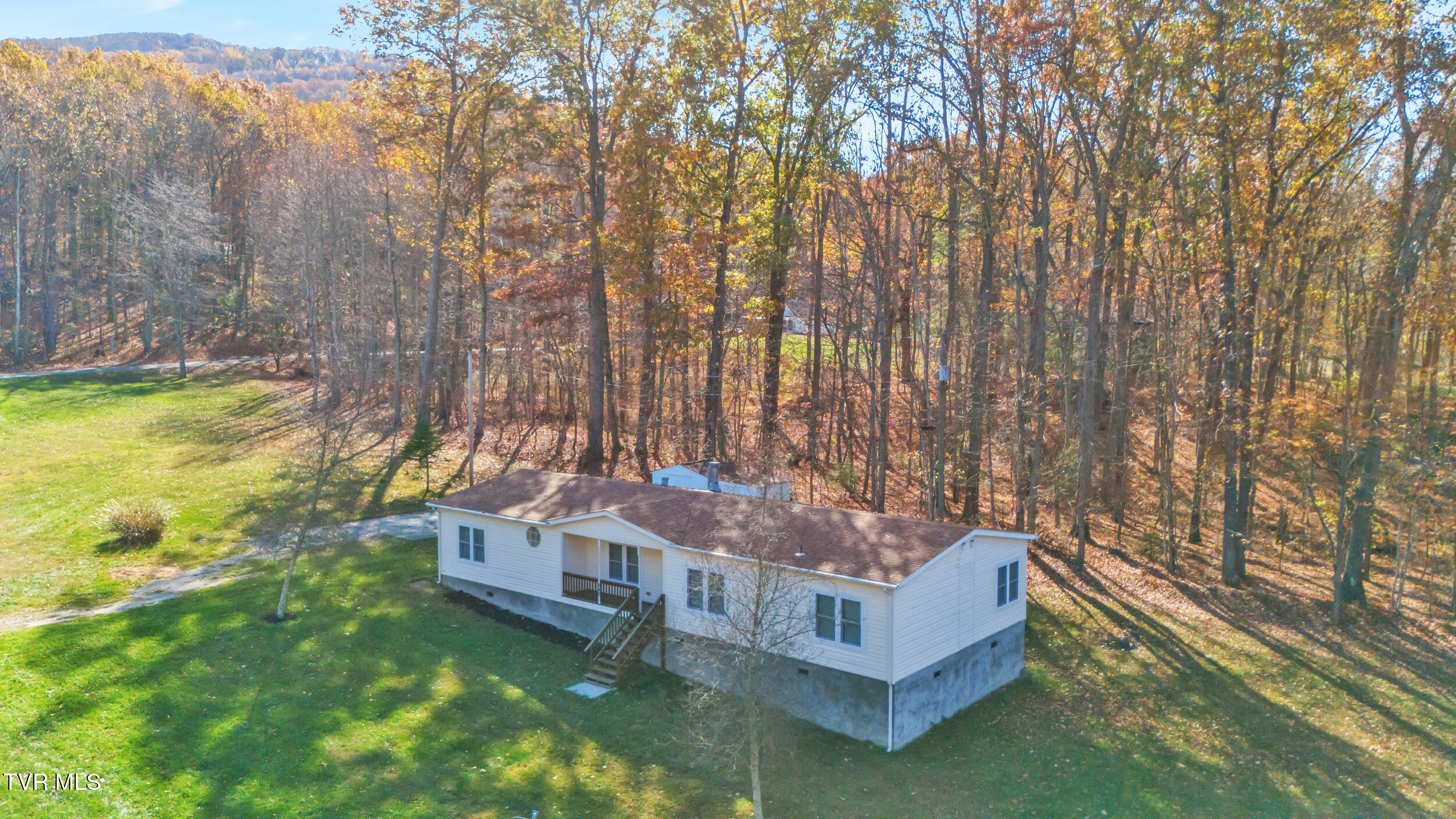 540 Government Road Bristol, TN 37620 - Photo 35 of 39 35_dji_20241107123752_0294_d