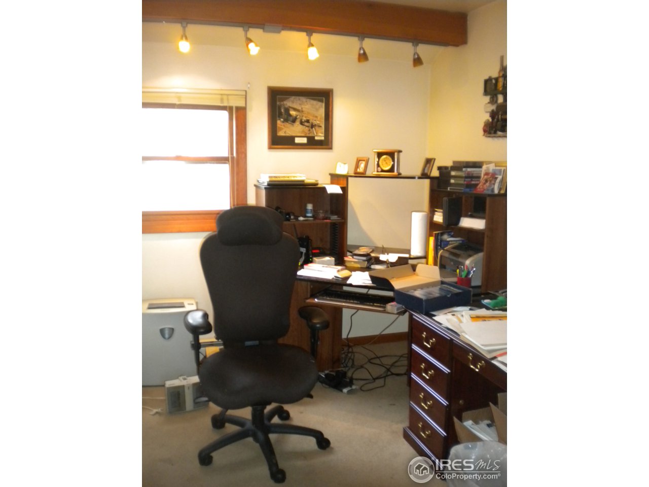 2834 Riverside Drive Lyons, CO 80540 - Photo 6 of 13 a view of a workspace