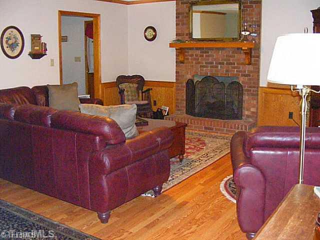 1066 Greenfield Road Walnut Cove, NC 27052 - Photo 7 of 16 Living Room.