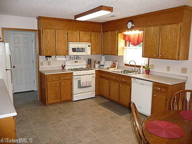 1066 Greenfield Road Walnut Cove, NC 27052 - Photo 8 of 16 Kitchen.
