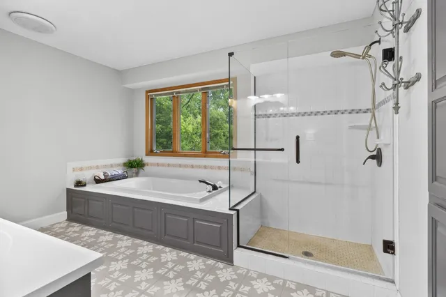 $815,000 | 17702 Layton Court, Lakeville, MN 55044