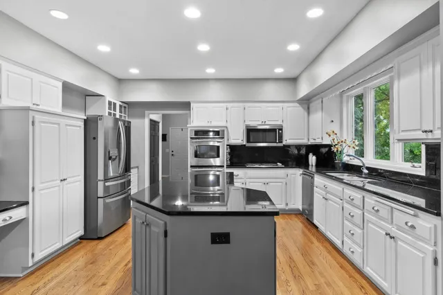 $815,000 | 17702 Layton Court, Lakeville, MN 55044