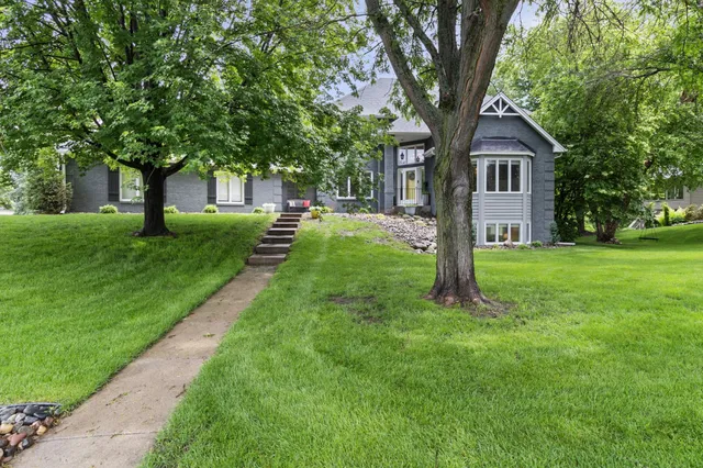 $815,000 | 17702 Layton Court, Lakeville, MN 55044