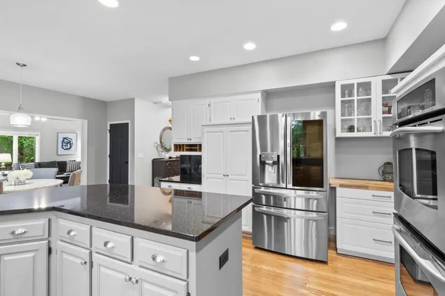 $815,000 | 17702 Layton Court, Lakeville, MN 55044