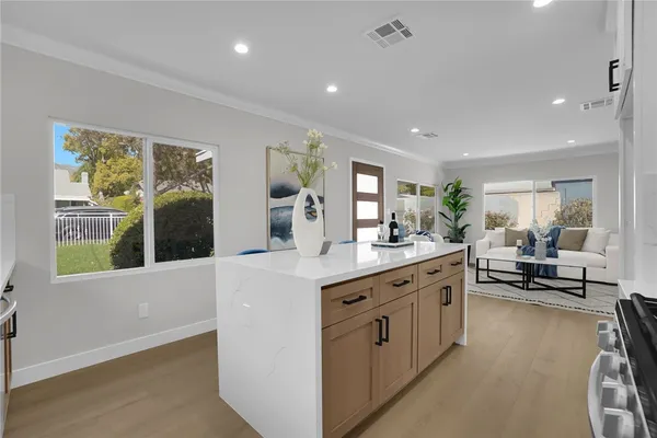 $1,250,000 | 622 East Penn Street, Pasadena, CA 91104