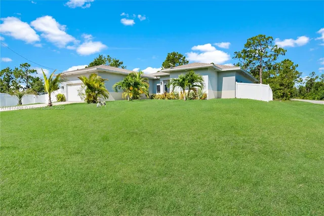 $585,000 | 304 Bradley, Lehigh Acres, FL 33974