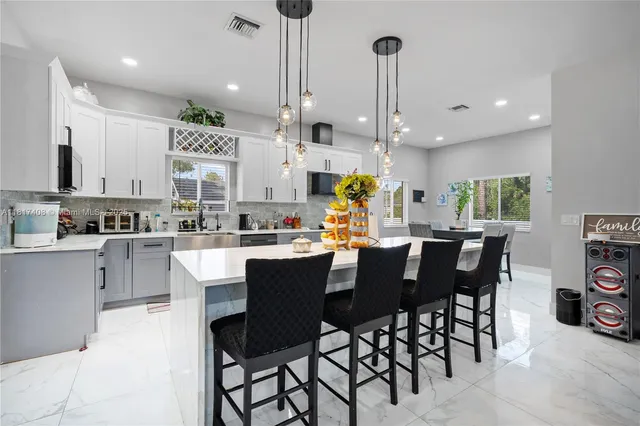 $585,000 | 304 Bradley, Lehigh Acres, FL 33974