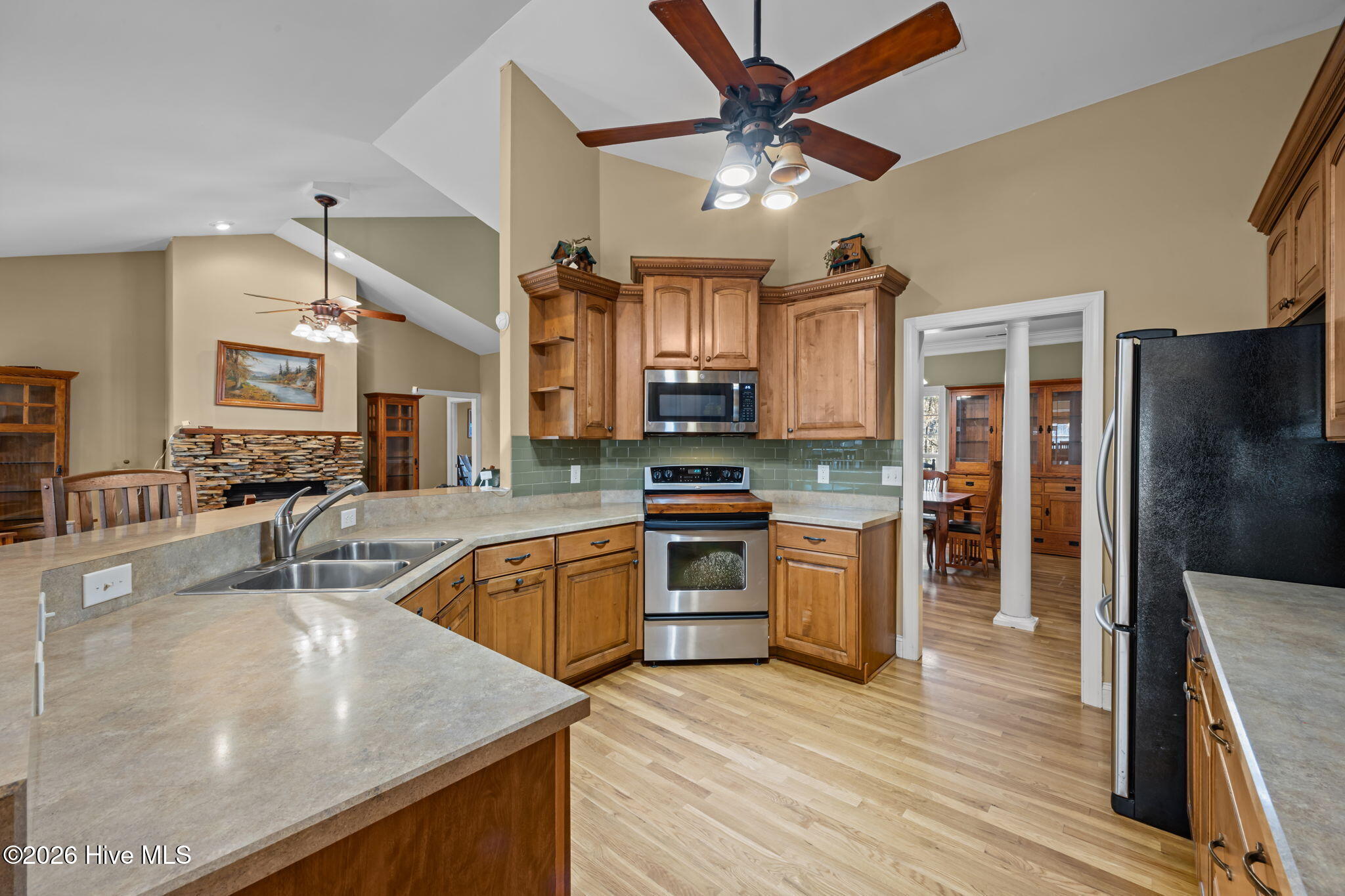 2301 Brices Creek Road New Bern, NC 28562 - Photo 14 of 54 Kitchen and all appliances convey