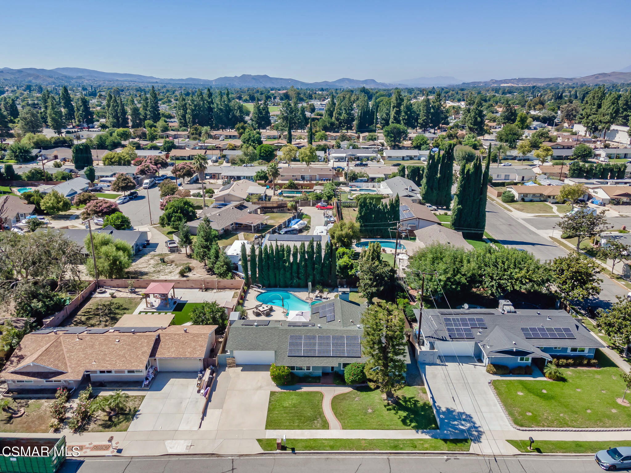 1765 Barnes Street Simi Valley, CA 93063 - Photo 29 of 30 a view of a city