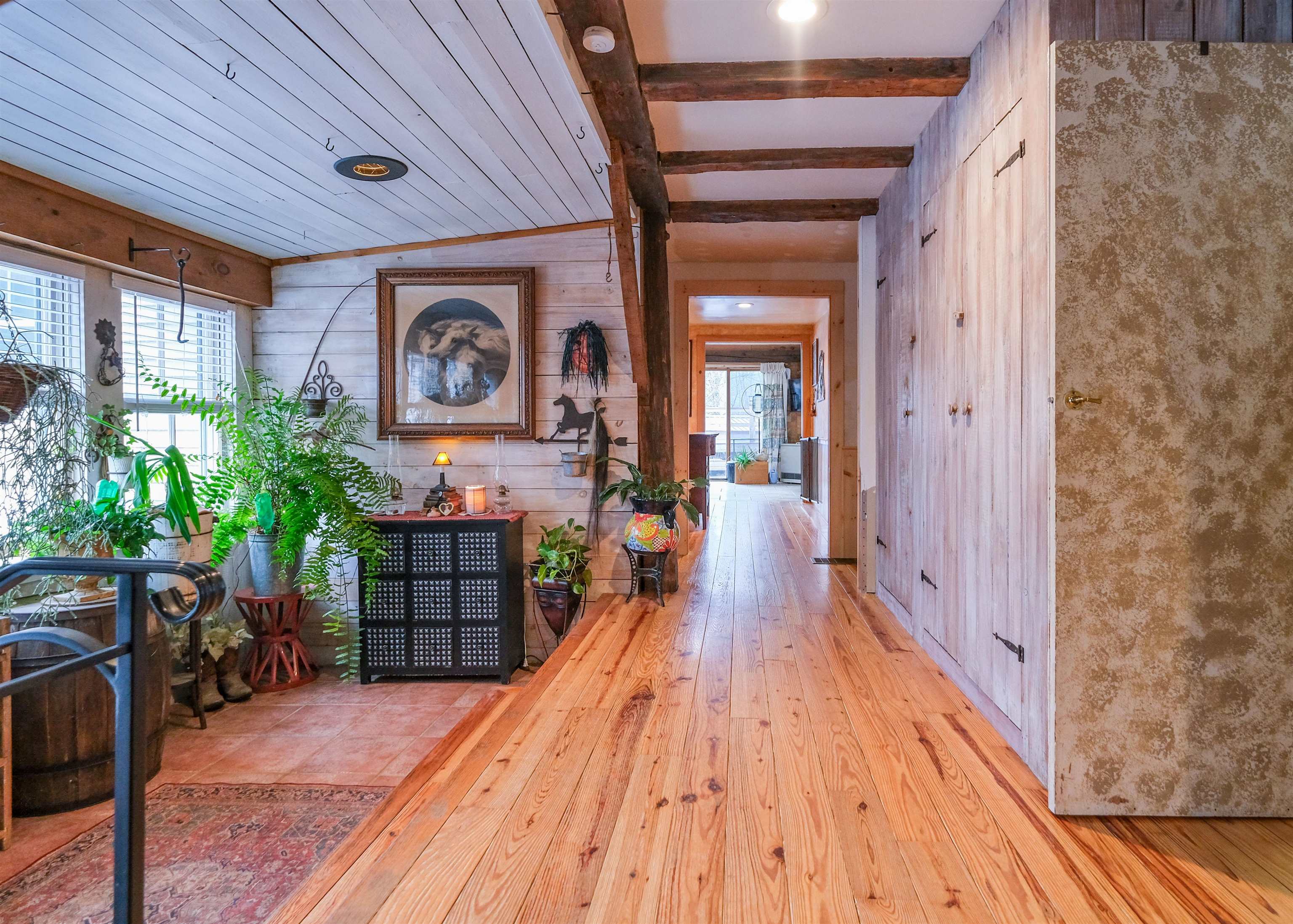 335 North Street Chester, VT 05143 - Photo 5 of 62