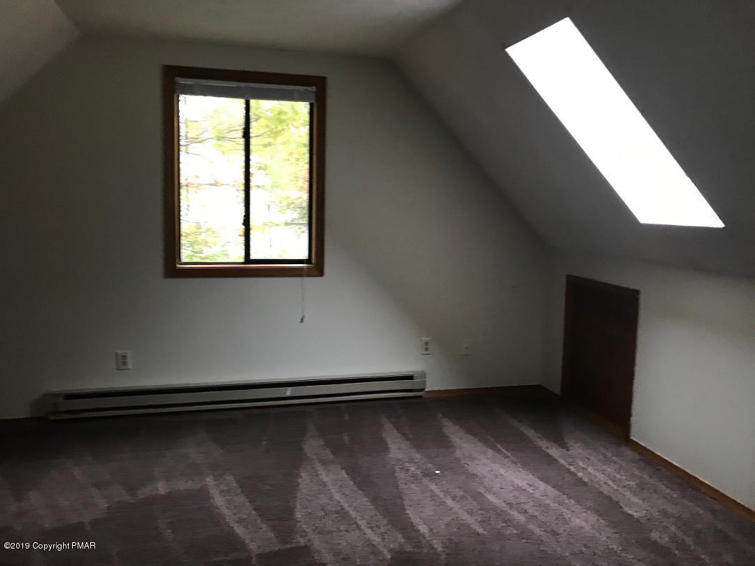 1129 Norfolk Road Tobyhanna, PA 18466 - Photo 9 of 14 an empty room with a window