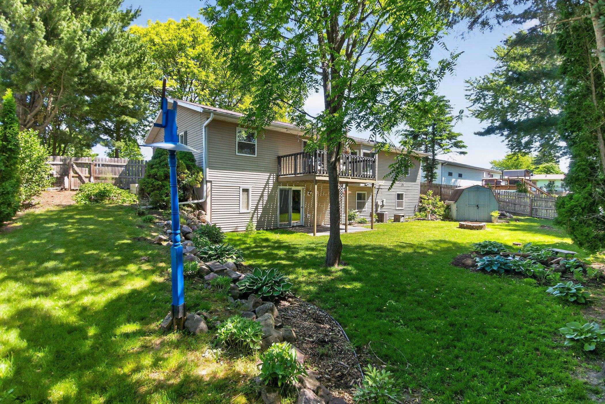 1156 12th Street Baraboo, WI 53913 - Photo 3 of 35