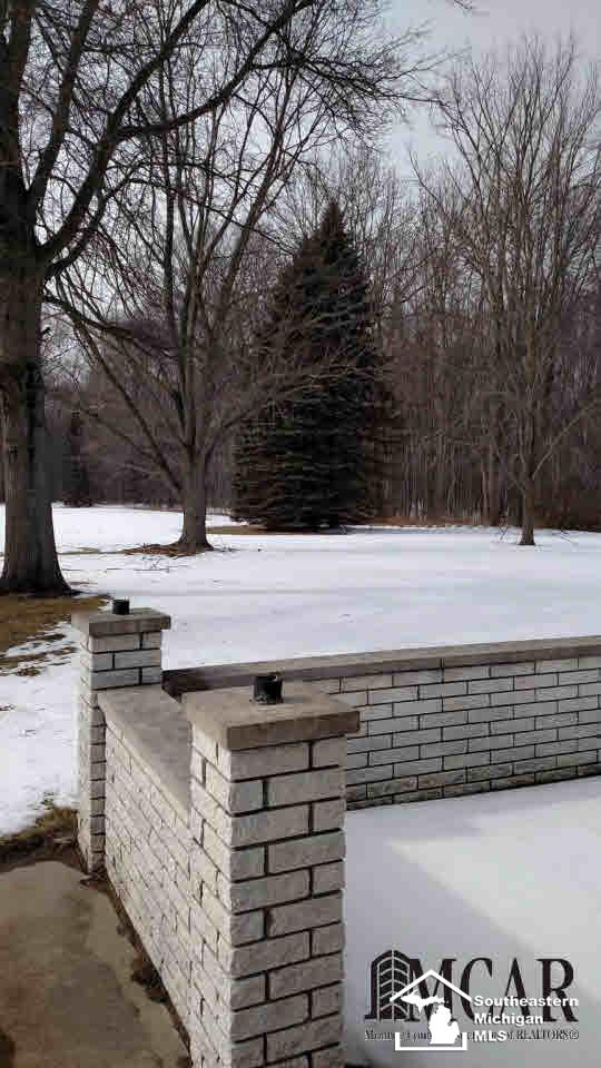 14473 Grafton Road Carleton, MI 48117 - Photo 22 of 32
