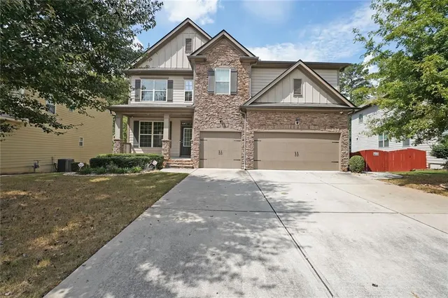 $637,000 | 4449 Amberleaf Walk, Lilburn, GA 30047