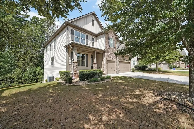 $637,000 | 4449 Amberleaf Walk, Lilburn, GA 30047