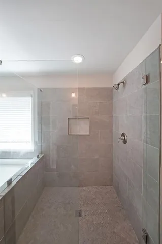 $637,000 | 4449 Amberleaf Walk, Lilburn, GA 30047