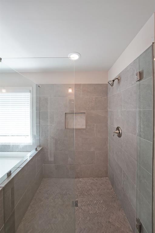 4449 Amberleaf Walk Lilburn, GA 30047 - Photo 30 of 49