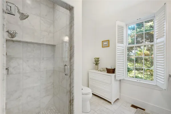 $25,000 | 591 Ocean Avenue, Newport, RI 02840