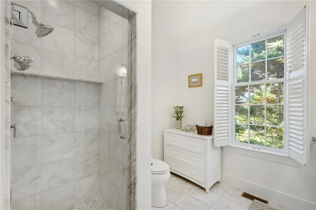 $25,000 | 591 Ocean Avenue, Newport, RI 02840