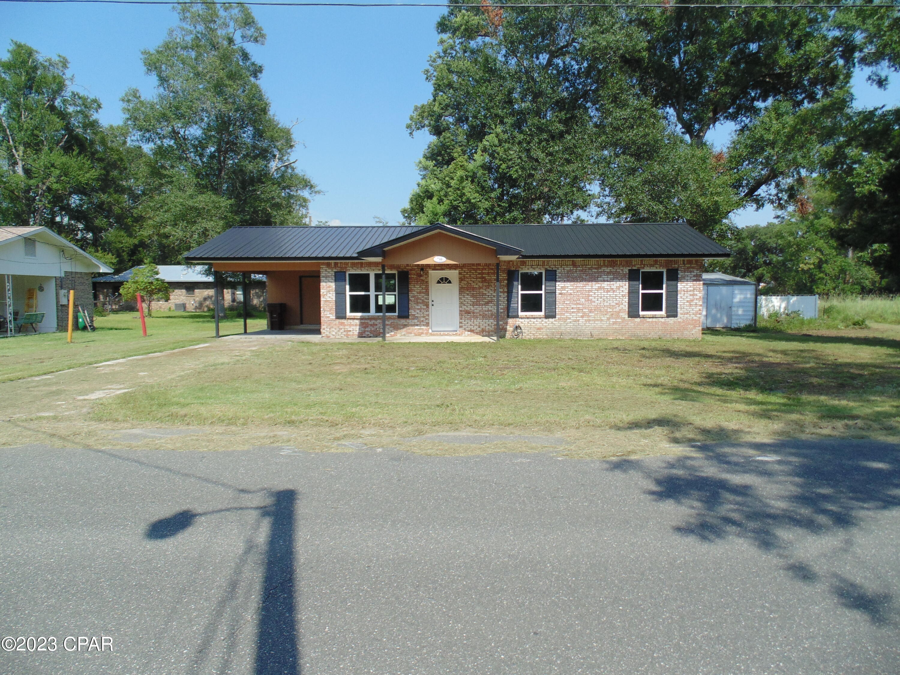 799 Sinclair Street Chipley, FL 32428 - Photo 3 of 34 Gallery Image 3