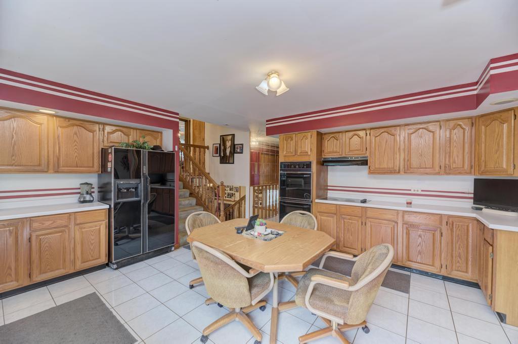 768 George Street Bensenville, IL 60106 - Photo 12 of 37
