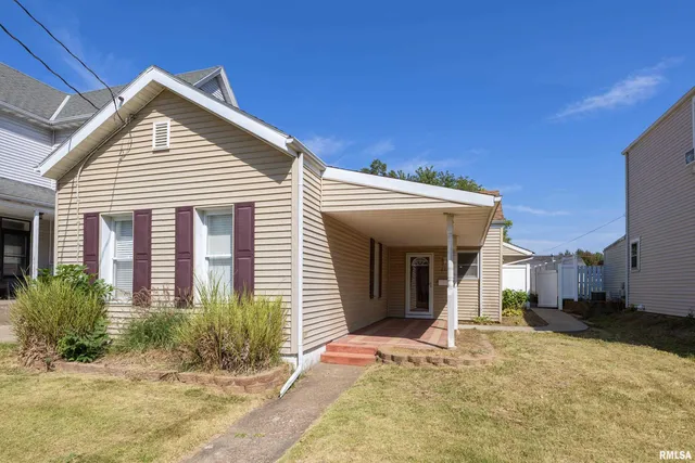$154,000 | 637 Jackson Street, Quincy, IL 62301