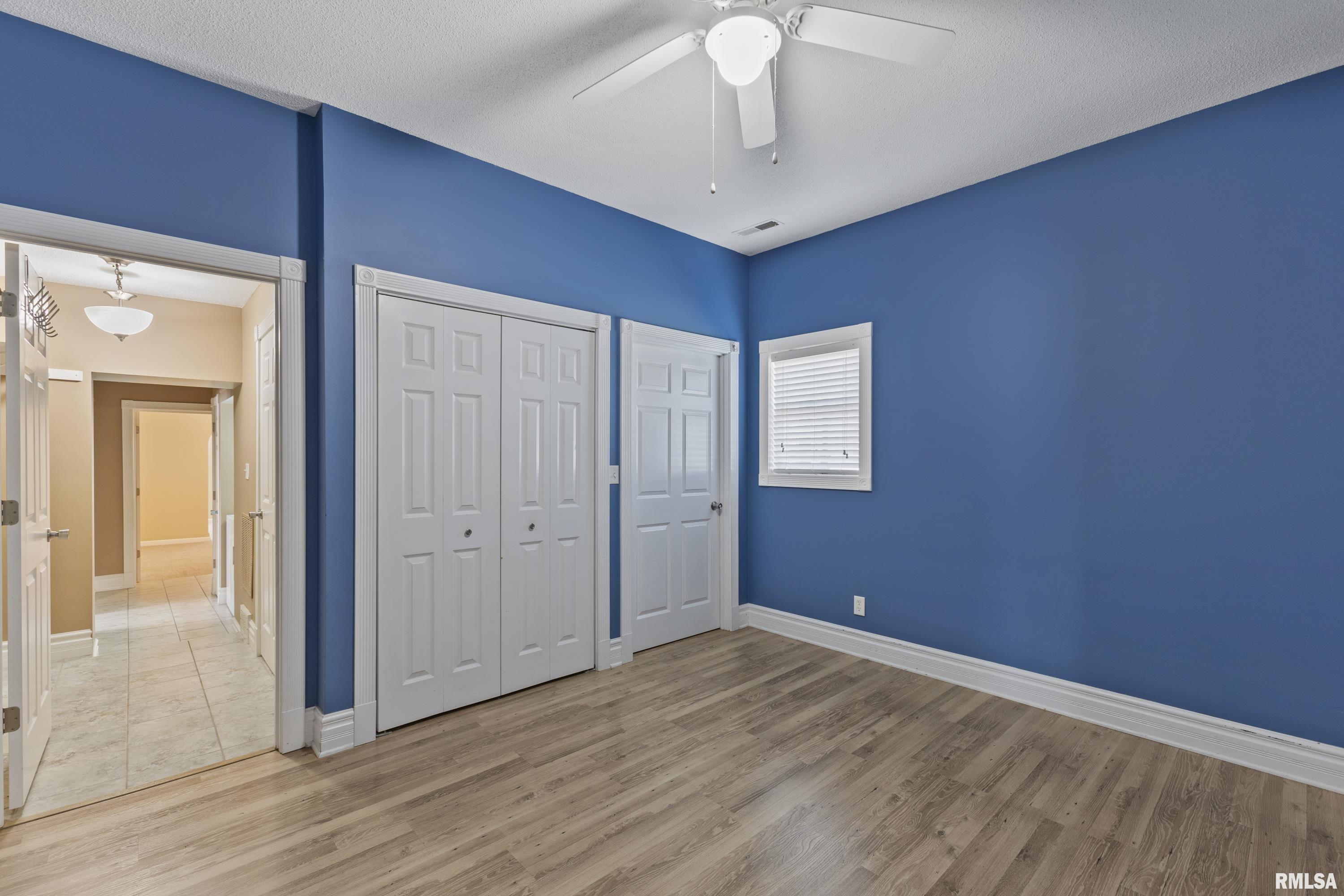 637 Jackson Street Quincy, IL 62301 - Photo 13 of 24