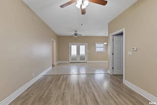 $154,000 | 637 Jackson Street, Quincy, IL 62301